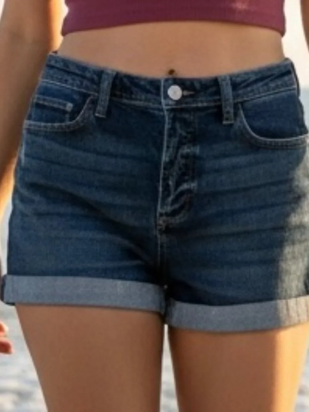 Hollister denim Jean Mom Shorts Juniors 9 High rise Cuffs Button fly